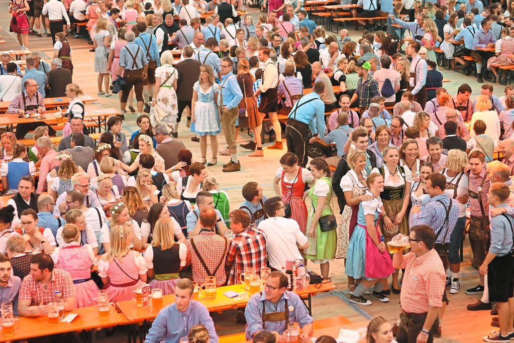 The Top 8 U.S. Cities to Celebrate Oktoberfest - Fearlessflyer.com